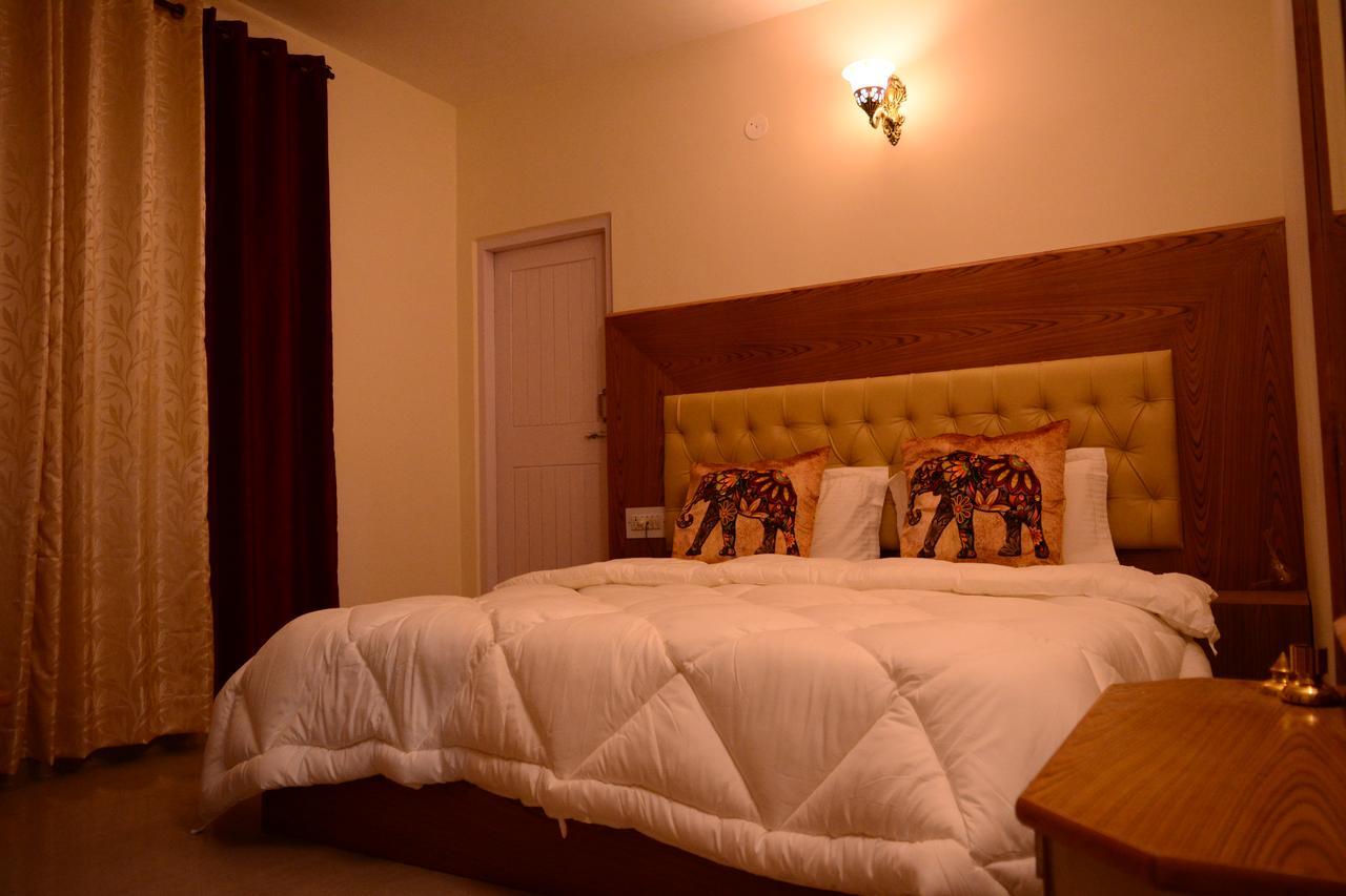 Ambika Bliss Bed and Breakfast Manāli Exterior foto