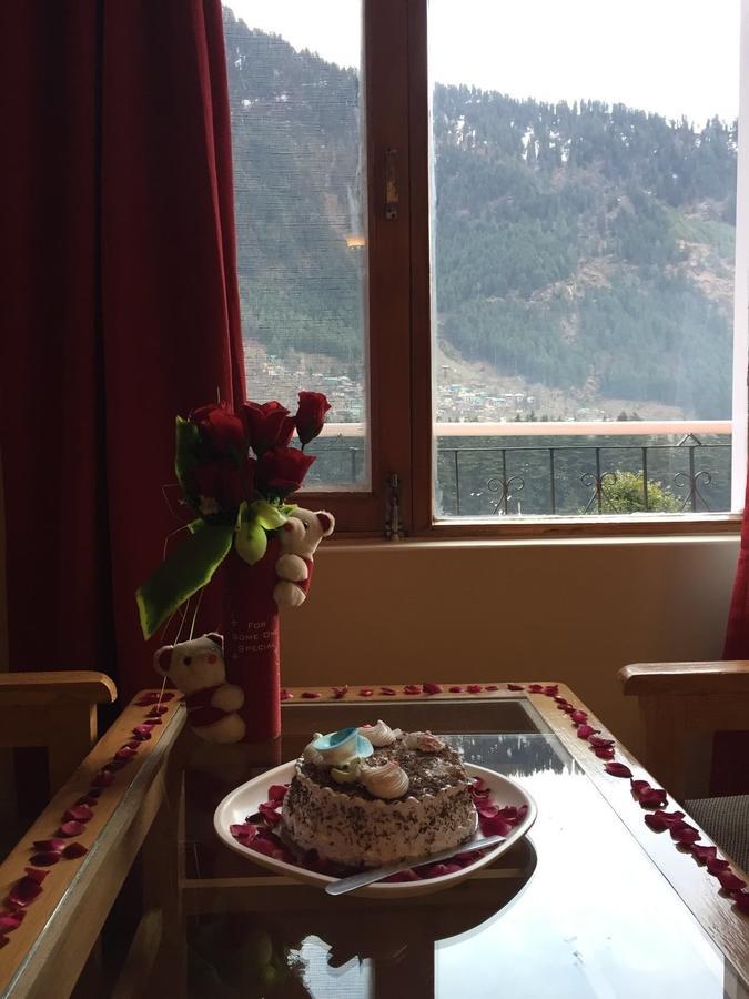 Ambika Bliss Bed and Breakfast Manāli Exterior foto